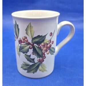 Vintage Holly Berry White Porcelain Mug 8oz Design Pac Inc